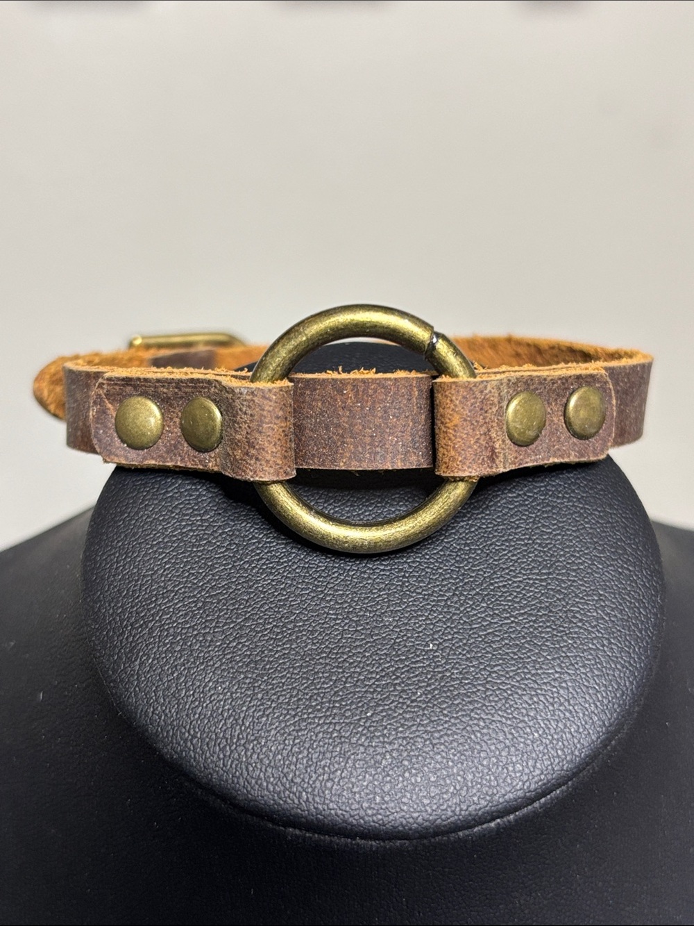Classic Brown Leather Ring Accent Bracelet
